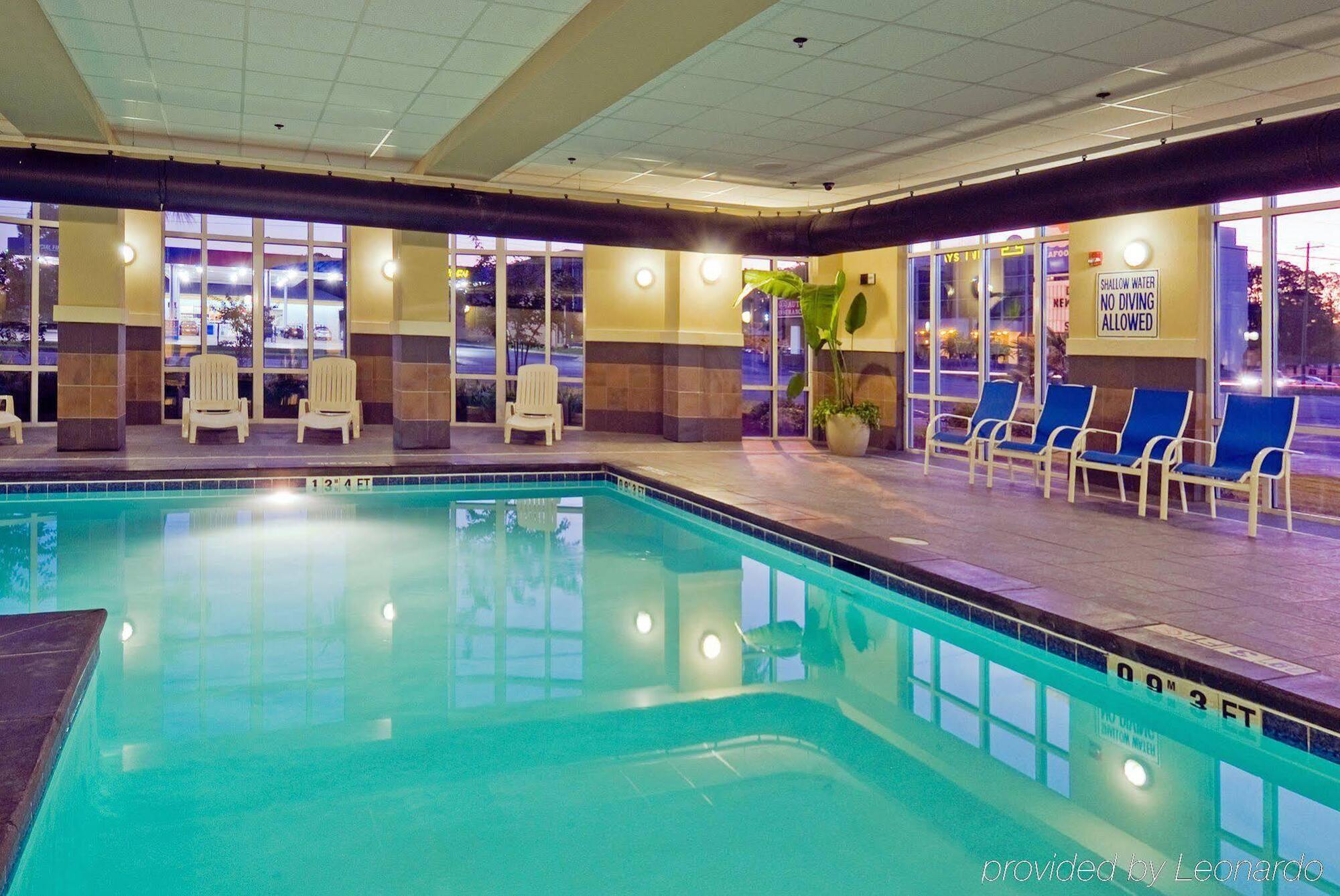 Holiday Inn Express Hotel & Suites Columbia-Fort Jackson By Ihg Kültér fotó